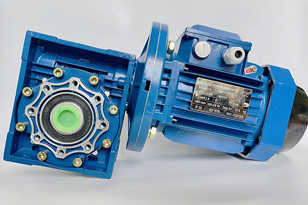 Assembly and disassembly of gearbox